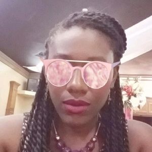 Meet your Posher, Chiamaka